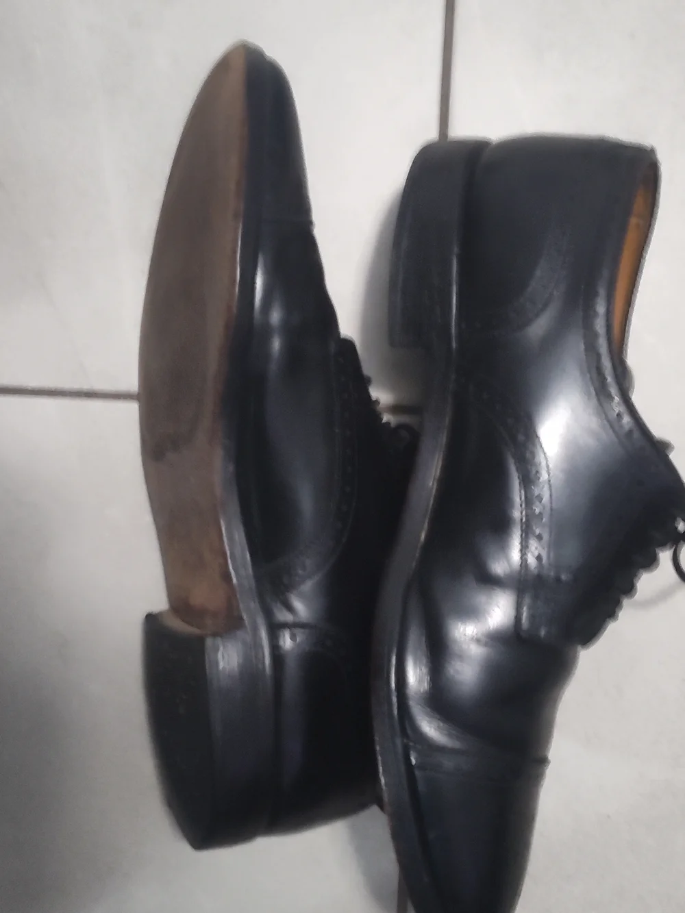 Allen Edmonds Black Semi-Brogue Sanford Sz 12